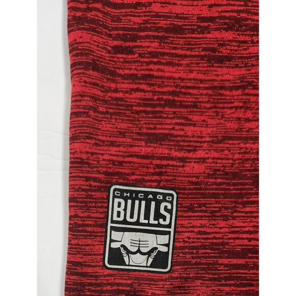 Chicago Bulls T-Shirt Men Med Red Short Sleeve 100% Polyester Pullover - Picture 5 of 5